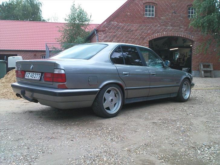 BMW 520i 24v billede 4