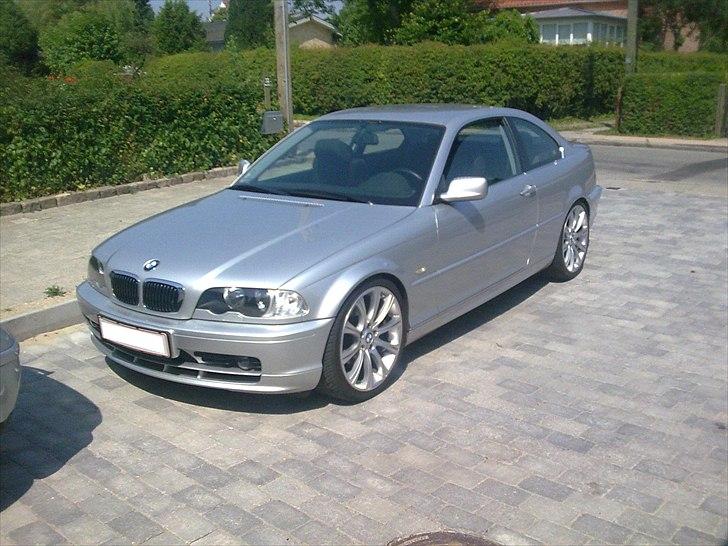 BMW 325Ci billede 1