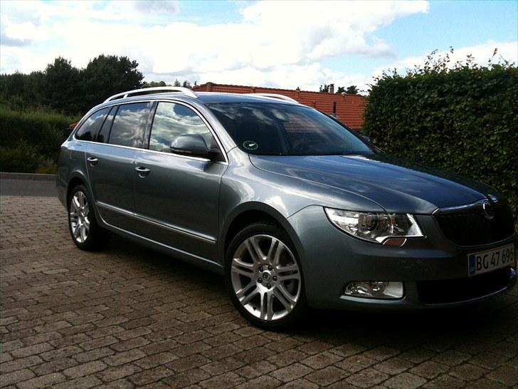 Skoda Superb Combi 2,0 TDI CR billede 9