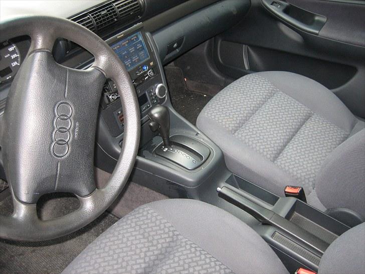Audi A4 - Automatgear er nu lækker at køre med :D billede 14