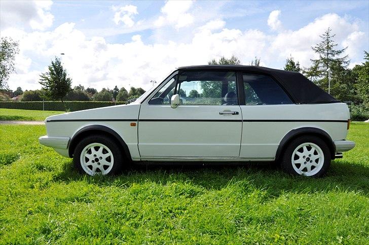 VW Golf 1 Cabriolet *solgt* billede 2