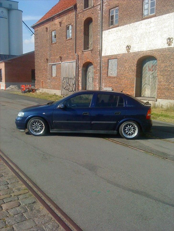 Opel Astra 1.6 16V Solgt billede 12