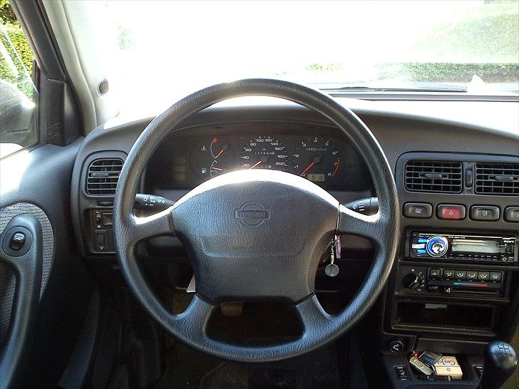 Nissan Primera 2,0SLX P10 SOLGT billede 13