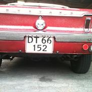 Ford Mustang **SOLGT**