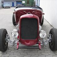 Ford Hiboy Roadster