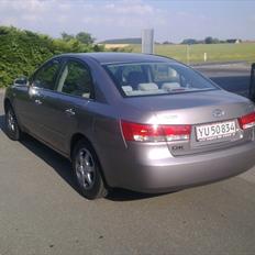 Hyundai sonata 2,0 gls aut. SOLGT