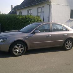 Hyundai sonata 2,0 gls aut. SOLGT