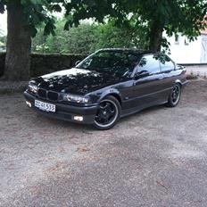 BMW E36 328i Coupe