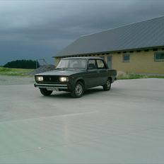 Lada 2105