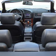 BMW M3 Cabriolet e36