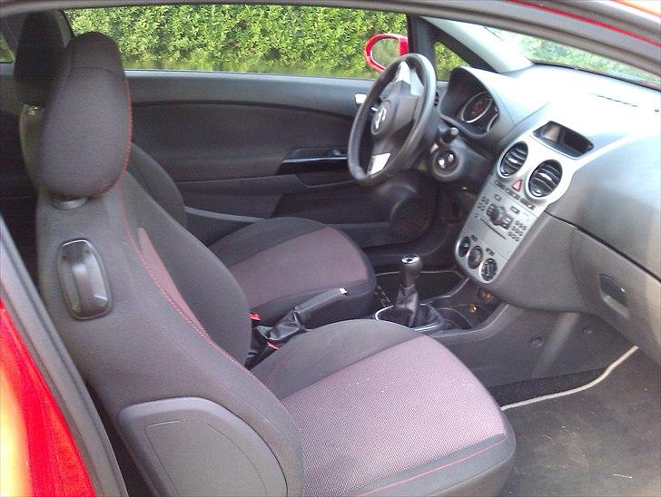 Opel Corsa (SOLGT) billede 9