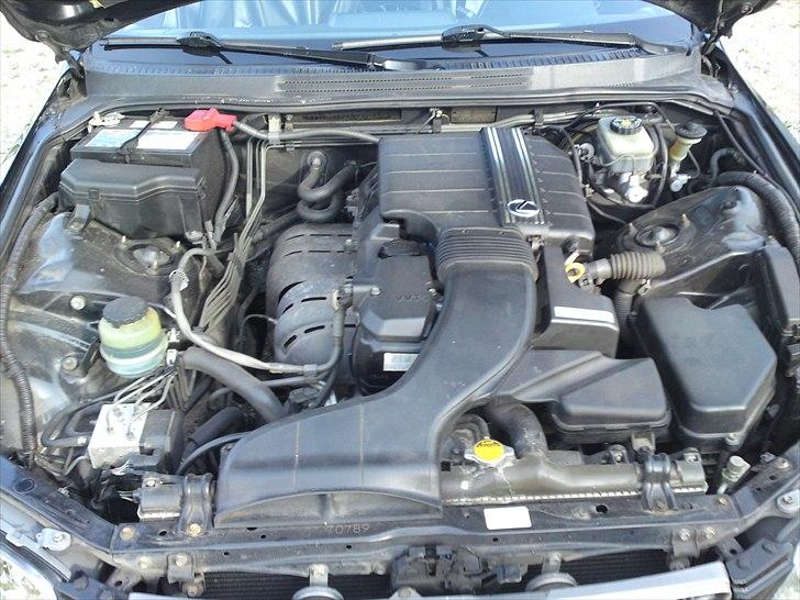 Lexus IS200 Sport - Nogen der har et nyt forrør liggende? billede 7