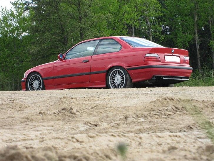 BMW E36 325i coupe R.I.P billede 6