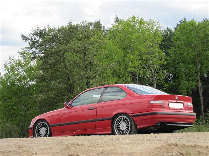 BMW E36 325i coupe R.I.P billede 7