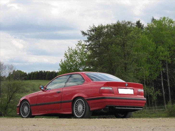 BMW E36 325i coupe R.I.P billede 8