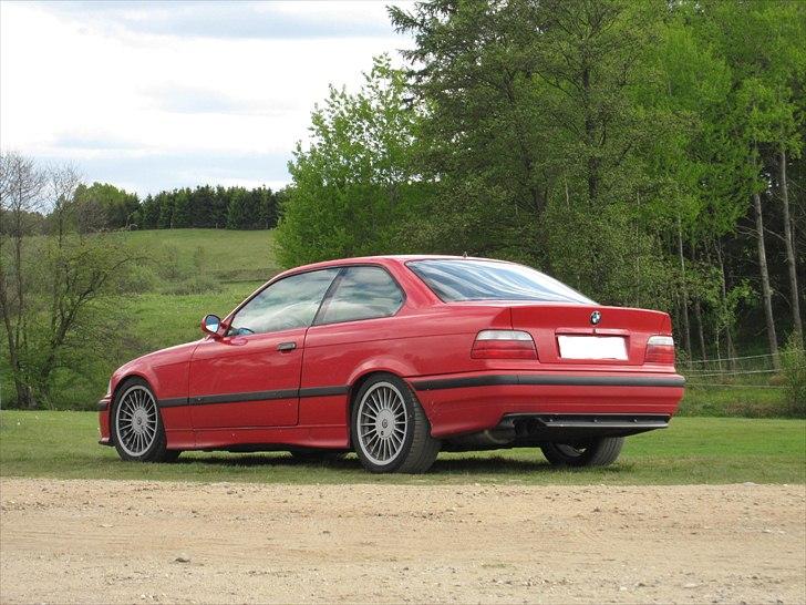 BMW E36 325i coupe R.I.P billede 9
