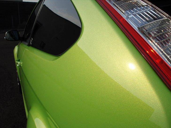 Ford Focus RS *Solgt* - Forsøg på at fange lakkens fantastiske farvespil. billede 5