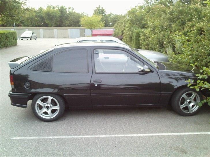Opel kadett E ( byttet ) billede 3