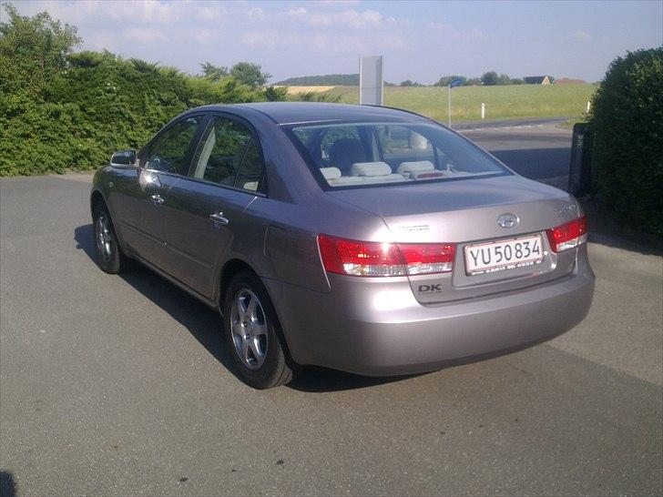 Hyundai sonata 2,0 gls aut. SOLGT billede 2
