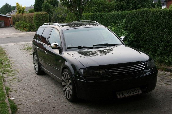 VW passat  TOTAL SKADET billede 16