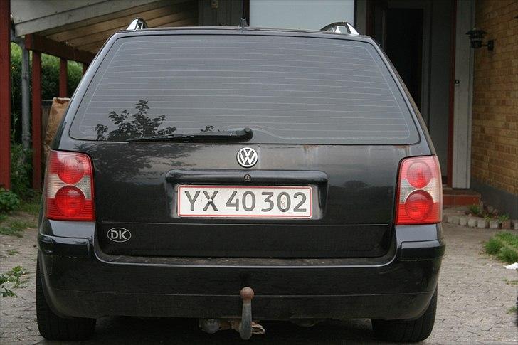 VW passat  TOTAL SKADET billede 18