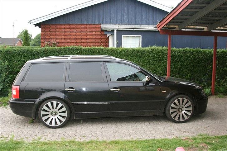 VW passat  TOTAL SKADET billede 19