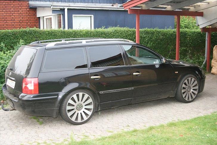 VW passat  TOTAL SKADET billede 20