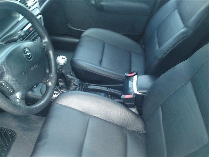 Opel vectra 1.8 16v billede 2