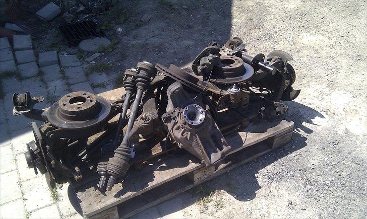 BMW 528 i SOLGT billede 17