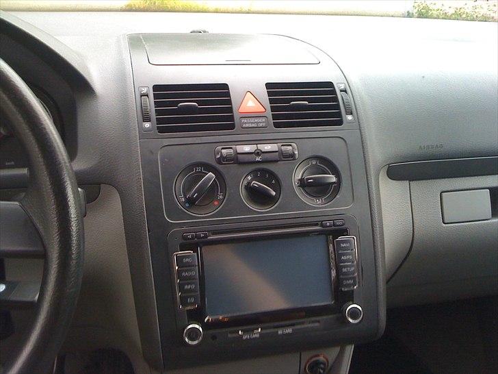 VW TOURAN (SOLGT) billede 12