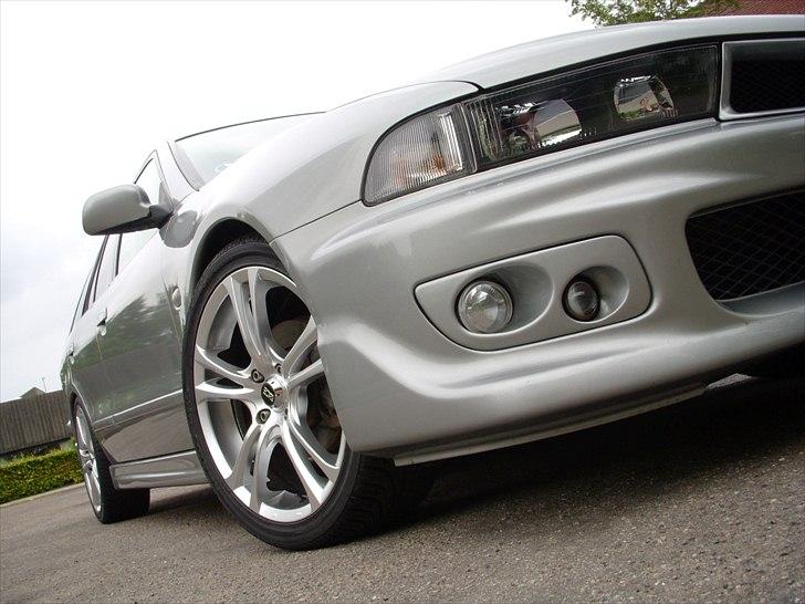 Mitsubishi Galant V6 Avance *SOLGT* - lidt kreativ skal man være, den ser jo godt ud fra alle vinkler billede 1