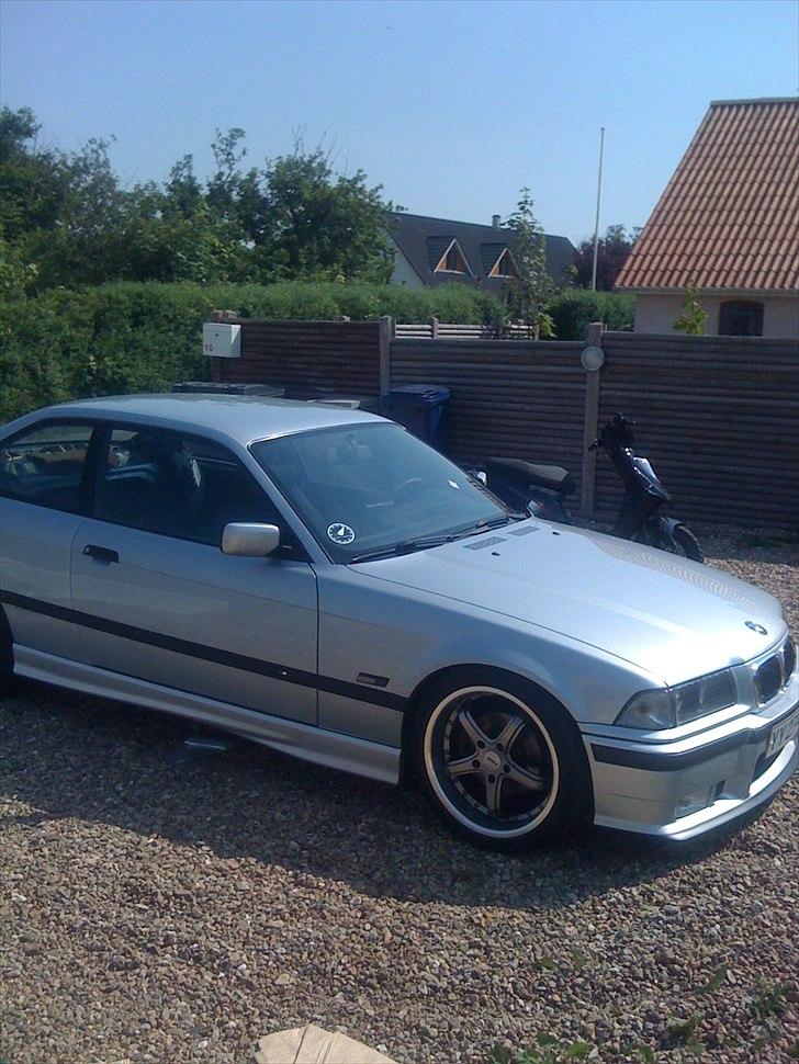 BMW e36 320i Coupé Solgt billede 13