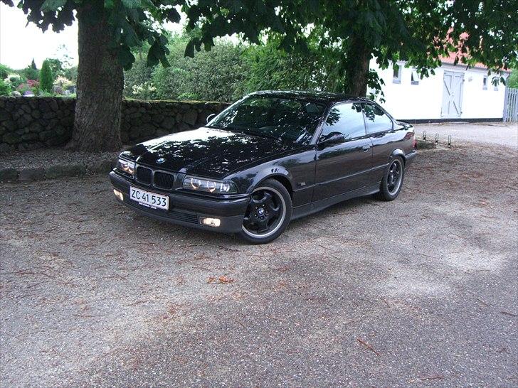 BMW E36 328i Coupe billede 1