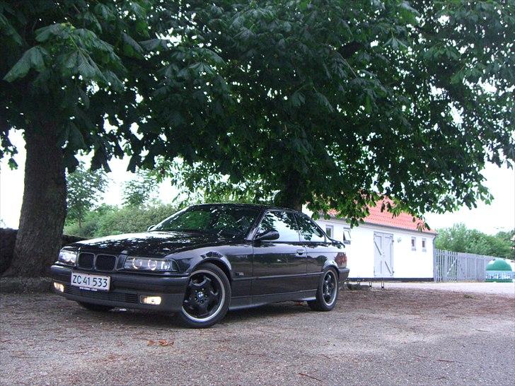 BMW E36 328i Coupe billede 2