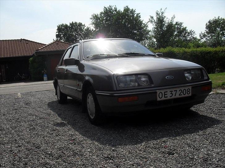 Ford Sierra 1,6 5d (solgt) billede 12