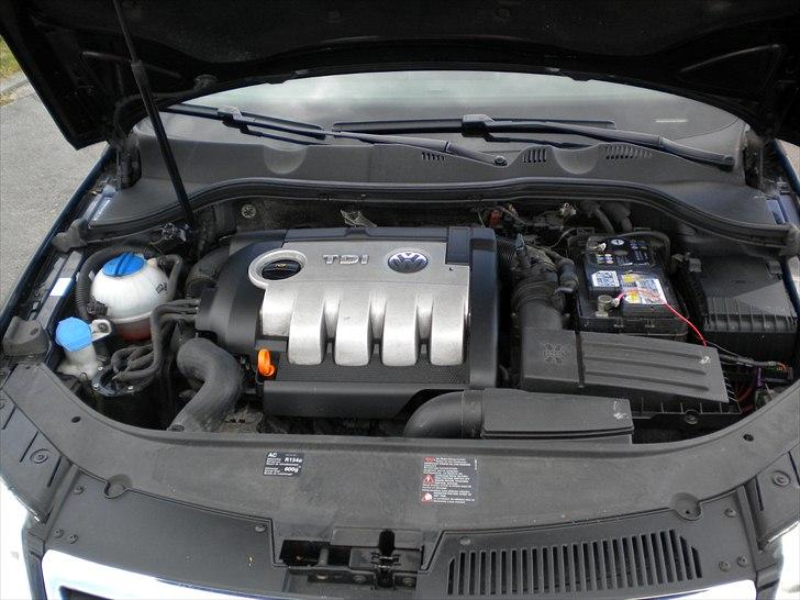 VW Passat 2.0 TDI Highline (Solgt) - Motoren billede 17
