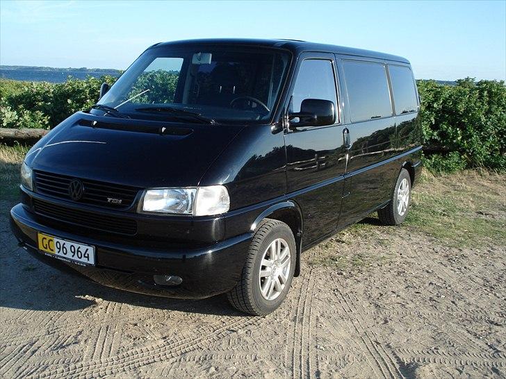 VW Caravelle billede 1