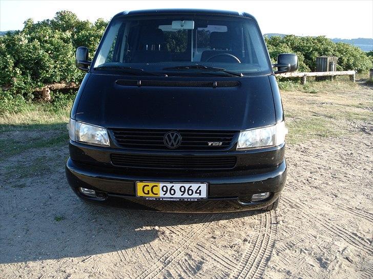 VW Caravelle billede 2