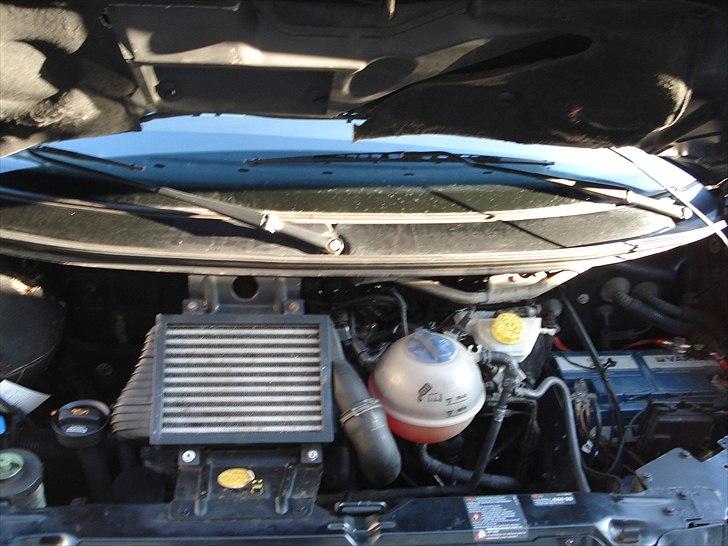 VW Caravelle billede 14