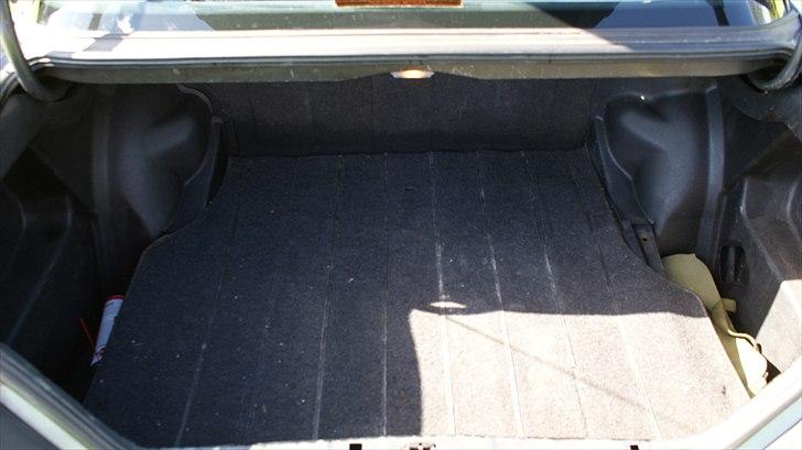 Mercedes Benz W124 300D - Solgt billede 9