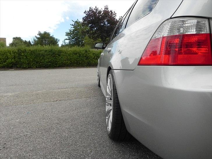 BMW 535D Touring SOLGT billede 4