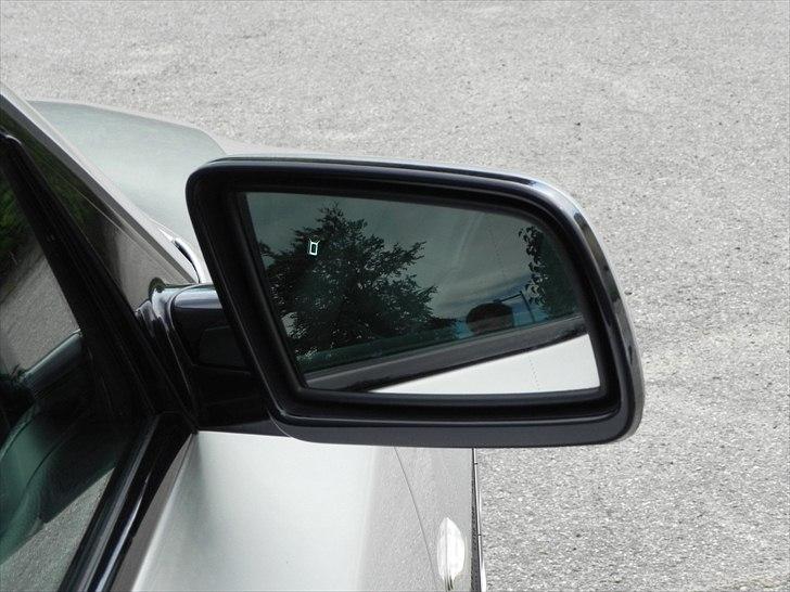 BMW 535D Touring SOLGT - sort højglanspakke er fedt. billede 8