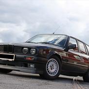 BMW E30 325i Touring (Solgt)