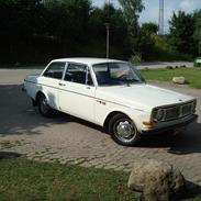 Volvo 142