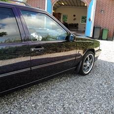 Volvo 850 2,5 tdi totalskadet