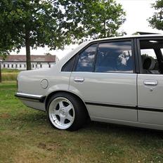 Opel Commodore C 2,5 