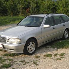 Mercedes Benz C 250 TD **SOLGT** 