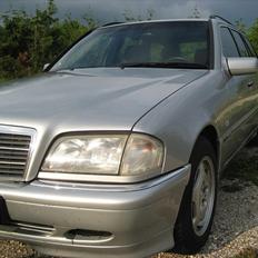 Mercedes Benz C 250 TD **SOLGT** 
