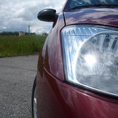 Ford Focus 1,6 hatch {Solgt