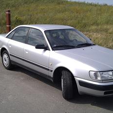 Audi 100 C4/a6